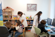 Dy klasa digjitale në Pediatrinë e QSUNT-së që fëmijët të mos shkëputen nga shkolla