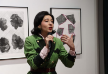 Skulptori britanik Deacon, ekspozitë në COD