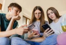 Australia ndalon rrjetet sociale për fëmijët nën 16 vjeç