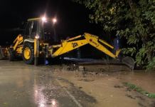 Moti i keq në Pogradec, dëmtohet ura mbi lumin e Vërdovës