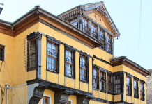 Restaurohet banesa Fico, ndër shtëpitë më të bukura gjirokastrite