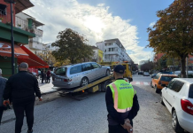 Vijon heqja e mjeteve të braktisura në Durrës