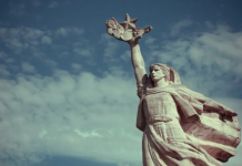 Shqipëria përkujton 81-vjetorin e Çlirimit