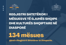 Shtohet me 44 mësues të rinj Regjistri Shtetëror i Diasporës