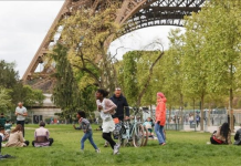 Franca regjistron më shumë vdekje sesa lindje për herë të parë që nga Lufta e II-të