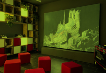 Udhëtim virtual në Katedralen e Parisit