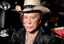 Mickey Rourke: “Poshtëruese, nuk do të kërkoja kurrë para”