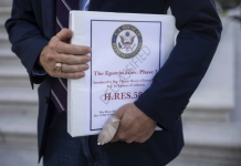 Pasojat e pafundme të publikimit anarkik të dosjeve Epstein