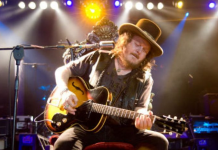 Zucchero: Sa e trishtueshme është që muzika nuk ngre zërin kundër luftës