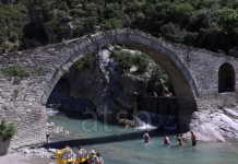 Turistët e huaj “zbulojnë” Banjat e Bënjës