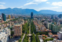 “Express”: Tirana – një udhëtim mes kulturës autentike dhe historisë së pasur
