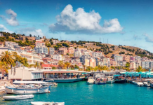 “Travel Off Path”: Valë turistësh në Shqipëri mes rregullave të reja të hyrjes në BE