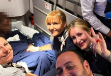 U lind në avion dhe i vënë emrin e… pilotit!