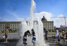 Valët e të nxehtit mund t’i kushtojnë Gjermanisë mbi 20 miliardë euro në vit