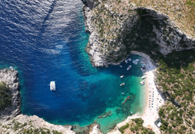 “Si Viaggia”: Gjiri i Gramës, perla e fshehur e Karaburunit