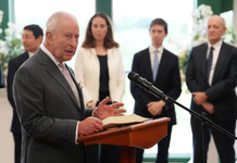 Mbreti Charles paralajmëron për rreziqe ekzistenciale nëse IA-ja bie në duart e gabuara
