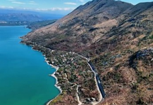 Rruga Shirokë–Zogaj, një udhëtim mes liqenit dhe malit