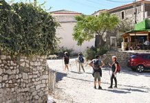 Himara, turizëm edhe në vjeshtë, fshatrat tradicionalë tërheqin vizitorë